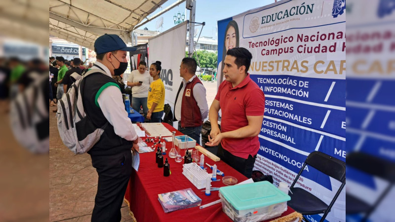 Llega oferta educativa de ExpoUniversidades y Expo Prepá-rate a Uruapan y Zitácuaro 