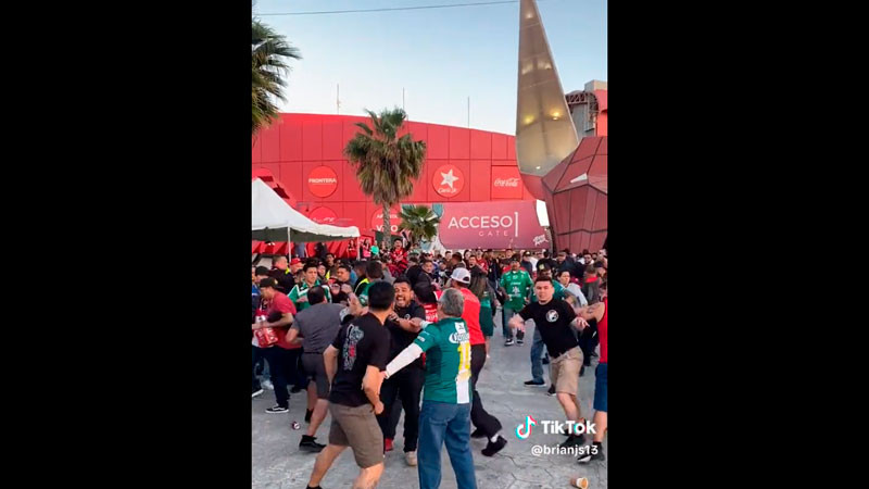De nueva cuenta agresiones en Liga MX: aficionados del Tijuana golpean a los del León 