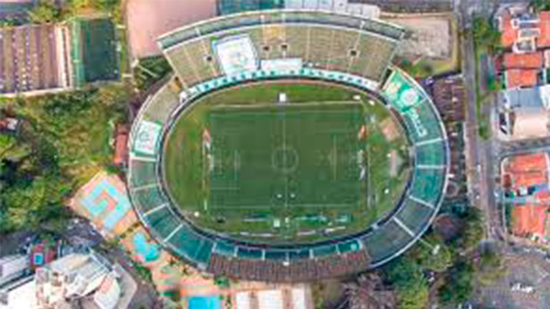 Detienen a 38 revendedores de boletos , en el estadio Azteca; 12 son menores de edad 