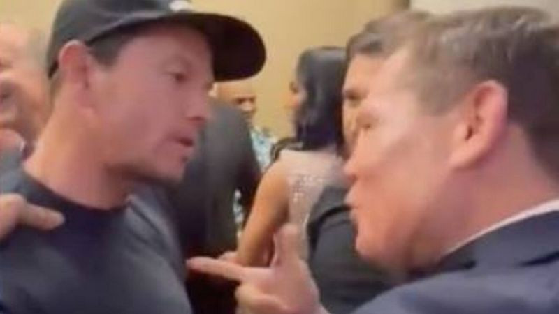 Julio César Chávez le pide al actor Mark Wahlberg que realice su película biográfica 