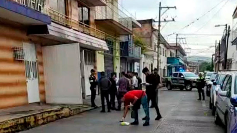 Matan a director de secundaria afuera de su domicilio, en Córdova  