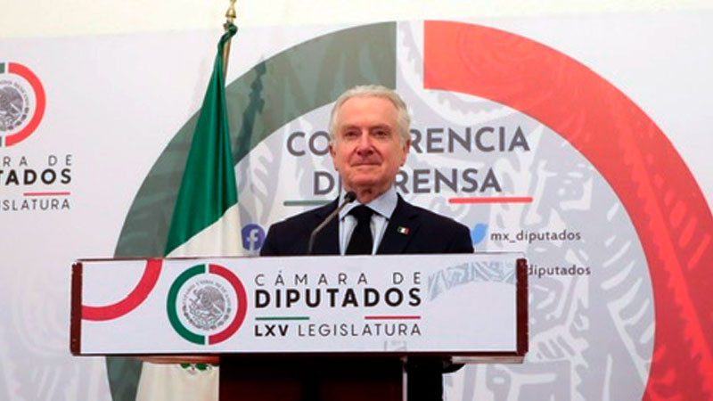 El pueblo de México no desea ser gobernado por el dictado de una sola persona: Santiago Creel  