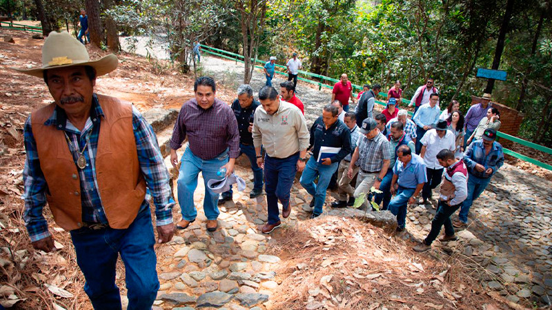 Gobierno municipal de Uruapan suma esfuerzos para buscar que la Tzaráracua recupere su atractivo