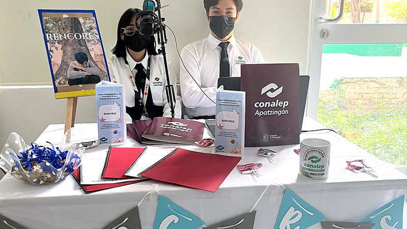 Logran alumnos del Conalep 6 medallas en concurso de ciencia
