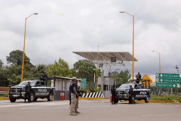 Refuerza SSP Michoacán operativo de seguridad en Ziracuaretiro y Taretan - Foto 2 