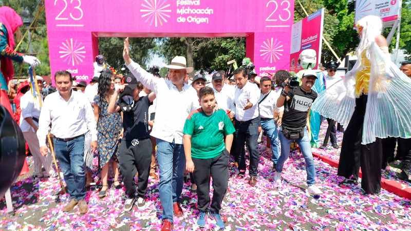 El gobernador del Estado inaugura el Festival Michoacán de Origen, en Morelia