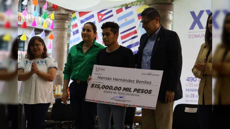 Inaugura Nacho Campos la XXII Feria Internacional del Libro de Uruapan