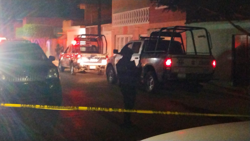 Localizan cadáver con impactos de arma de fuego en Atapaneo 