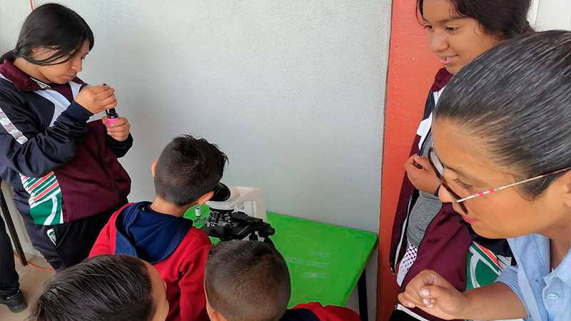 Realiza Cecytem Expo Ciencia y Tecnología en plantel Tzintzuntzan 