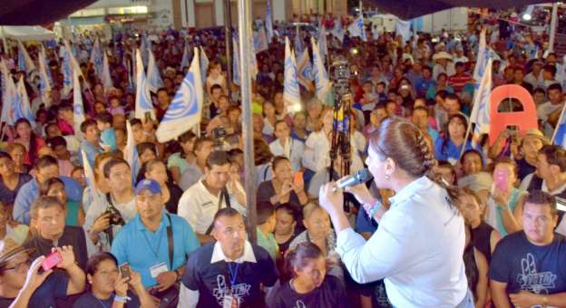 Urge mejorar condiciones del campo michoacano: Luisa María Calderón 