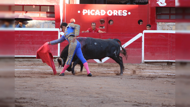 El Calita y Brandon Campos triunfan en Morelia en la despedida del maestro Adolfo Sánchez