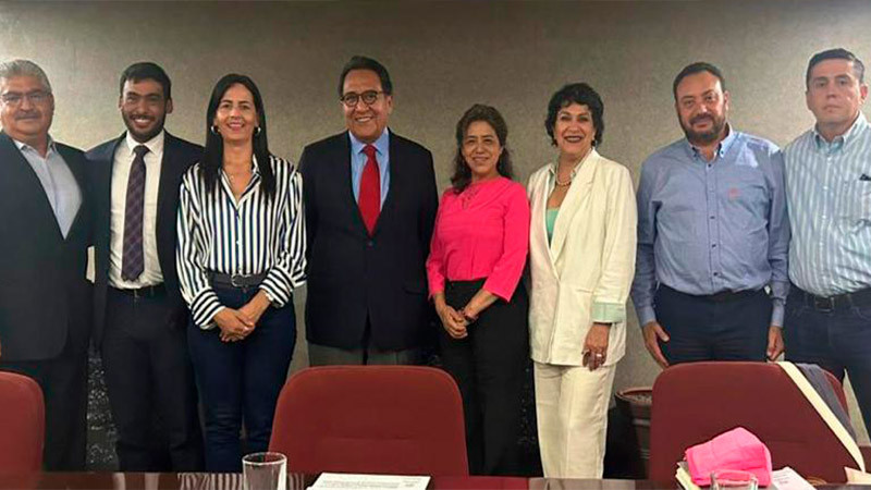 Federación y SEE revisan proyecto educativo de Michoacán 