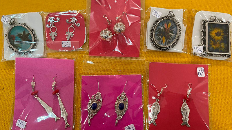 Ofrece IAM descuentos hasta del 15% en tiendas de artesanías para festejar a mamá