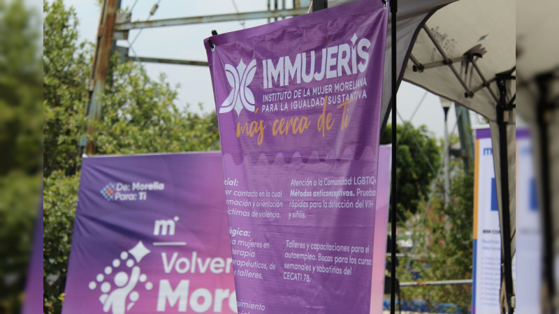 Coloca Alfonso Martínez Punto Naranja en Colonia Tzindurio de Morelos