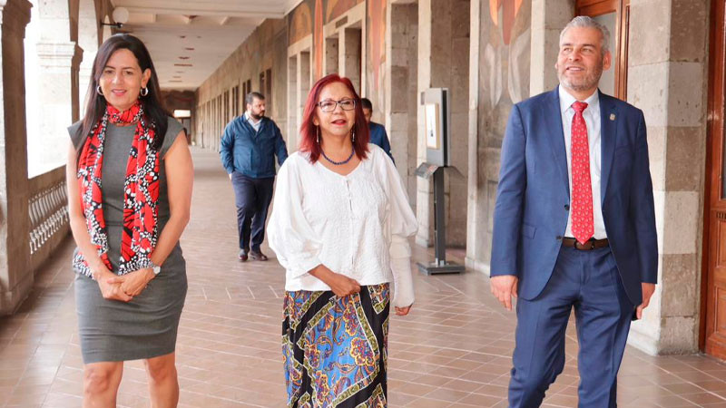 Bedolla y SEP revisan agenda conjunta y federalización de la nómina educativa 