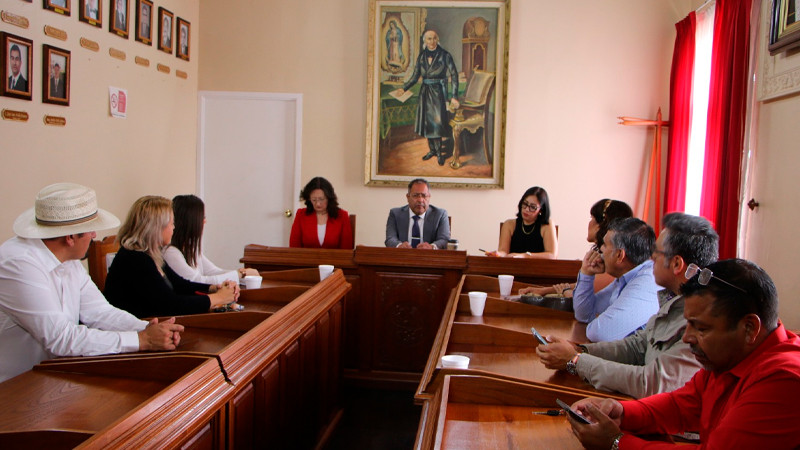 Firma edil de Ciudad Hidalgo convenio con la Universidad Juan Ruíz de Alarcón