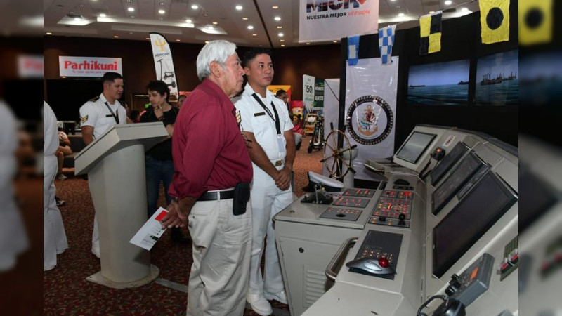 Simulador de navegación, uno de los grandes atractivos del Festival Michoacán de Origen