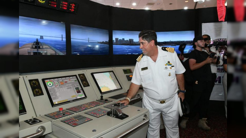 Simulador de navegación, uno de los grandes atractivos del Festival Michoacán de Origen