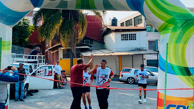 Nacho Campos sigue impulsando el deporte en Uruapan, Michoacán