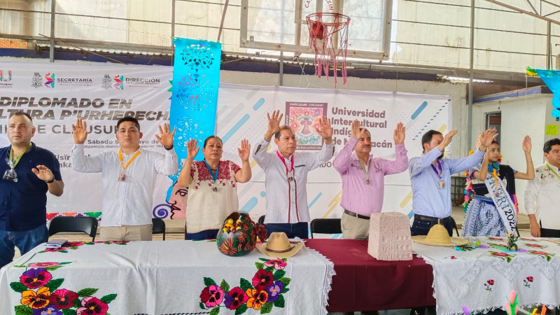 Clausura UIIM primer diplomado en Lengua Purépecha y Cultura