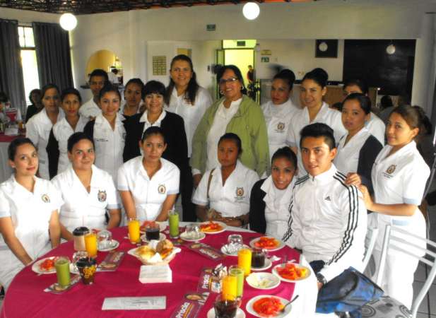 Se compromete Priscila López con enfermeras y enfermeros del sector salud de Michoacán 