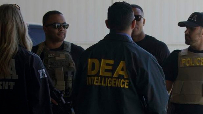 Grupos criminales traficaban armas desde Austria a cambio de fentanilo: DEA 