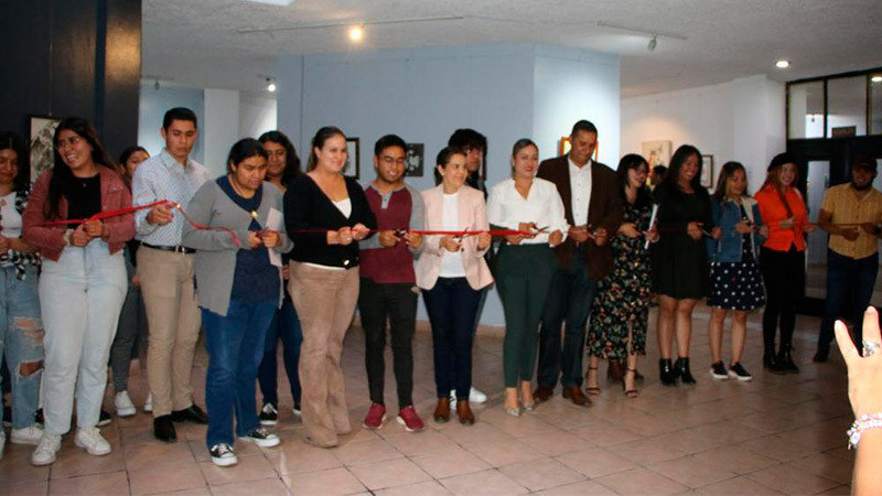Gobierno de Ciudad Hidalgo inaugura la Exposición Colectiva “Mentes Fuera de Cubo”