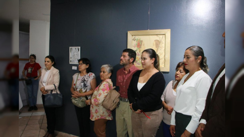 Gobierno de Ciudad Hidalgo inaugura la Exposición Colectiva “Mentes Fuera de Cubo”