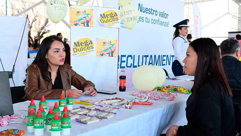 Anuncian ferias del empleo en 6 municipios de Michoacán; hay mil 300 vacantes 