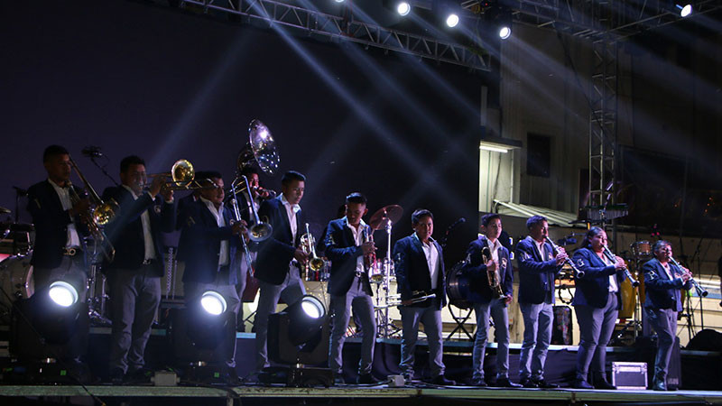 Cd Hidalgo disfrutó del concierto del Grupo Poder del Norte por los festejos del natalicio de Miguel Hidalgo