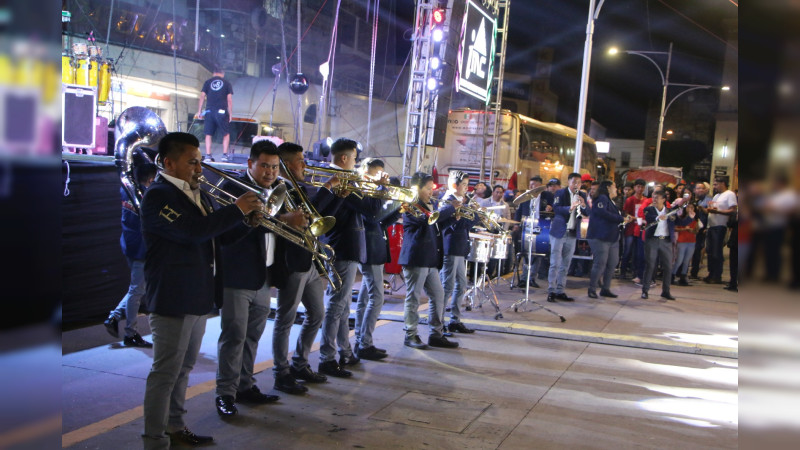 Cd Hidalgo disfrutó del concierto del Grupo Poder del Norte por los festejos del natalicio de Miguel Hidalgo