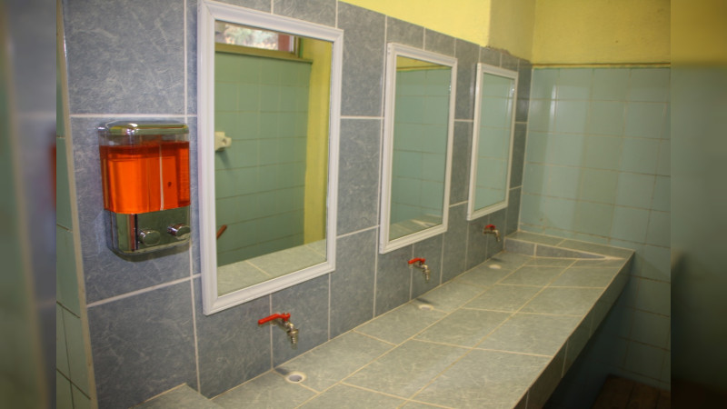 Autoridades municipales, federales y educativas, inauguran la rehabilitación de la Escuela Primaria Federal 18 de marzo