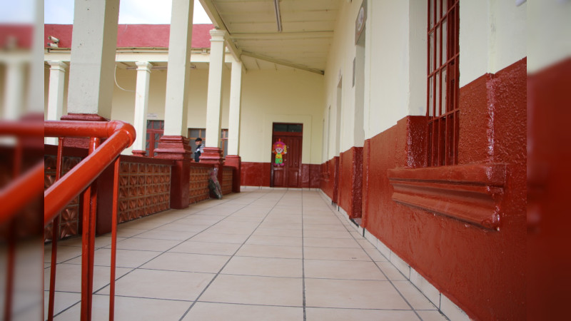 Autoridades municipales, federales y educativas, inauguran la rehabilitación de la Escuela Primaria Federal 18 de marzo