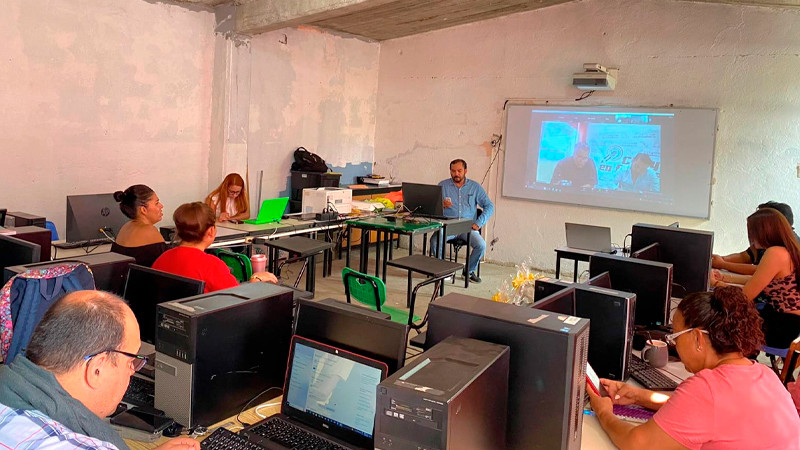 Inicia Cecytem segunda etapa del curso para eliminar violencia contra las mujeres