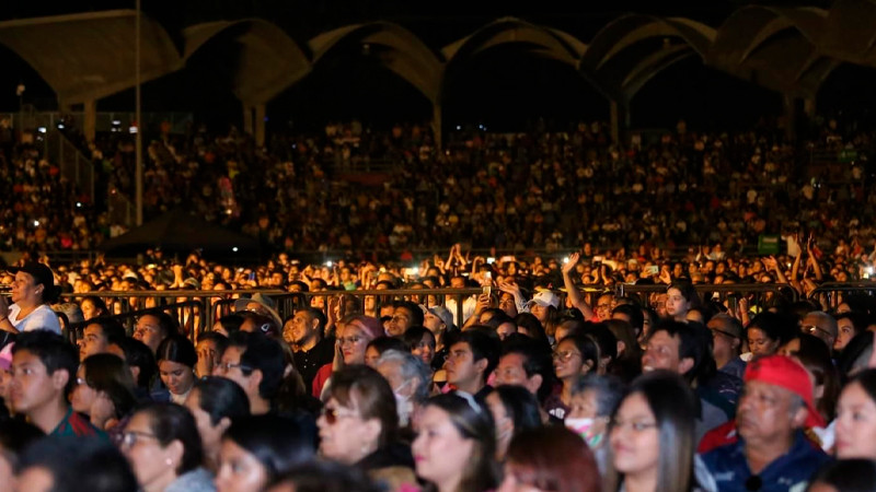 “Concierto de Pepe Aguilar, gratis para el pueblo pero funcionarios con lugares VIP” 