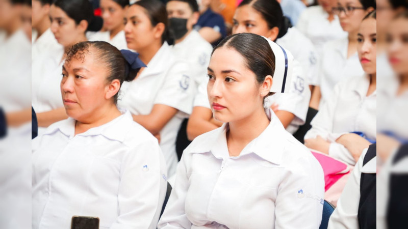 Conmemoran el Día Internacional de la Enfermería, en Uruapan