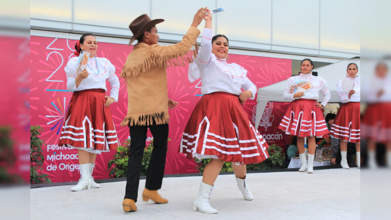 Tradiciones de Tarímbaro tomaron el Festival Michoacán de Origen  