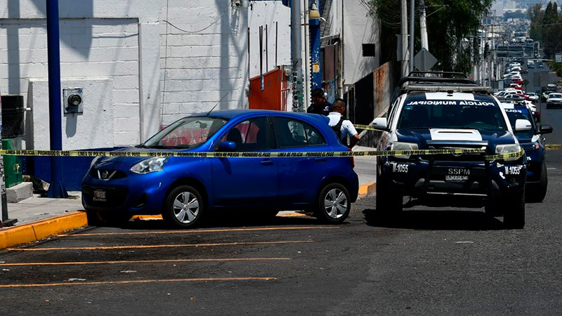 Muere persona en la vía pública sobre la avenida del Parque, en Querétaro 