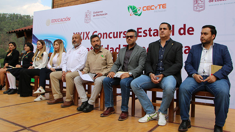 Trinidad Lara López, director de Desarrollo Social de Ciudad Hidalgo, asistió a la Inauguración del XXIX Concurso de Creatividad Tecnológica 2023