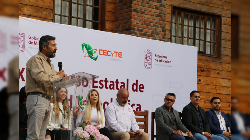 Trinidad Lara López, director de Desarrollo Social de Ciudad Hidalgo, asistió a la Inauguración del XXIX Concurso de Creatividad Tecnológica 2023