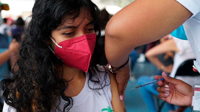 Vacunada contra el COVID-19, el 92.44% de la población michoacana: Salud Michoacán