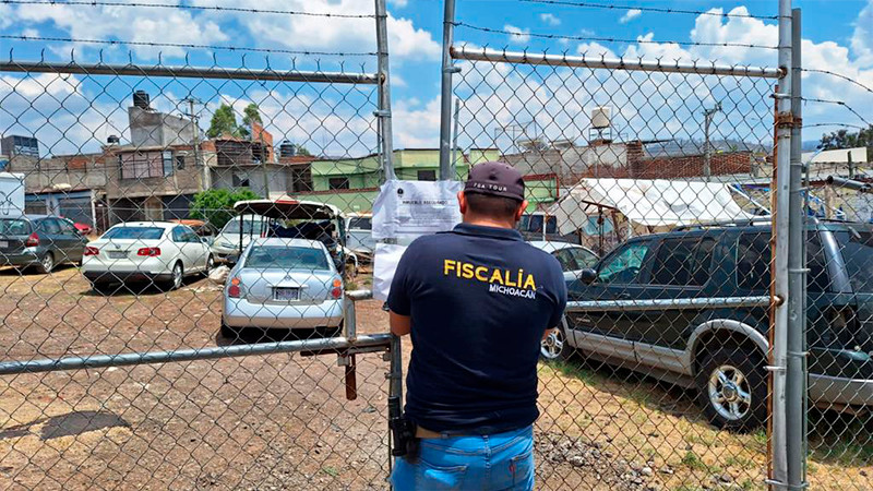 FGE Michoacán asegura dos inmuebles con vehículos robados y narcóticos en Morelia  