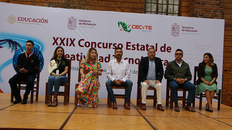 Clausura con éxito el XXIX Concurso Estatal de Creatividad y Tecnología 2023 en Ciudad Hidalgo, Michoacán 