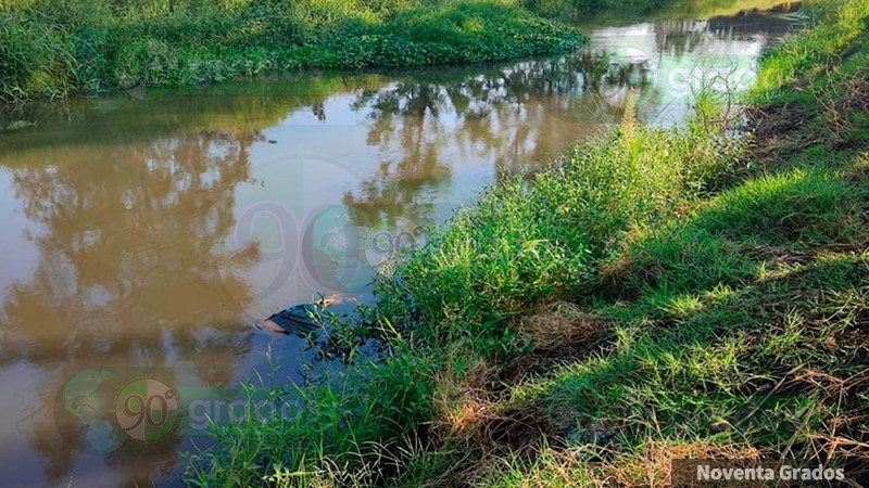 Encuentran cadáver en canal de aguas de riego en Zamora, Michoacán 