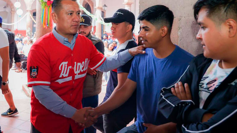 Normalismo, pilar de la educación pública en Michoacán: Torres Piña 