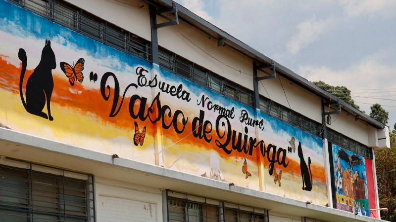 Con bandas que cobran hasta 250 mil pesos, celebra la Normal de Tiripetío su 101 aniversario 