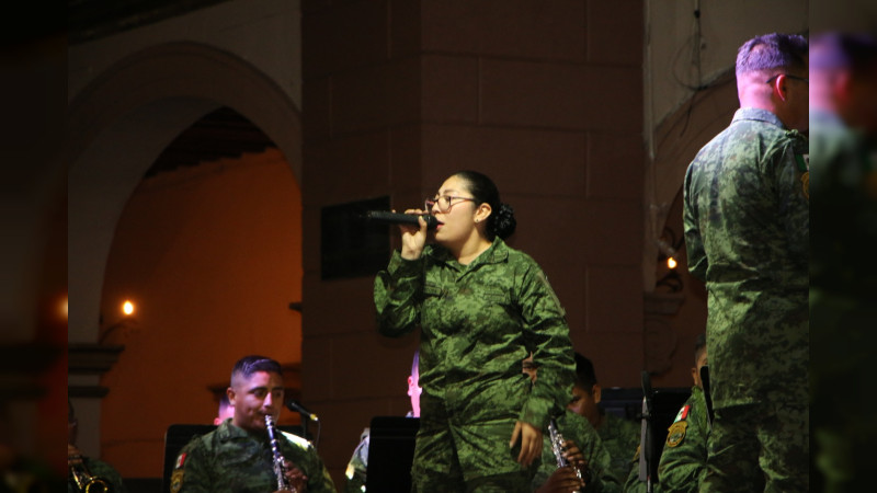 Se presenta la Banda Musical de la 12va Región Militar de Irapuato, Guanajuato, en Ciudad Hidalgo
