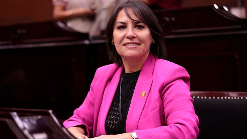 Intereses de los michoacanos en primer lugar, compromiso del GPPAN: Lariza Pérez 