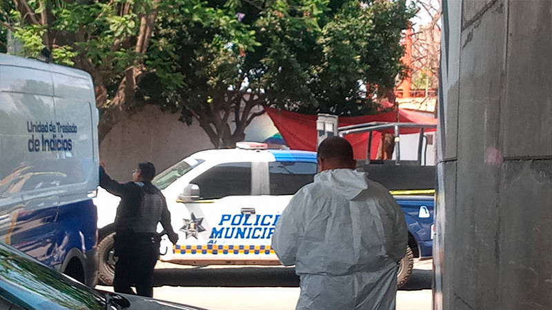 Sujetos armados matan a tres hombres en un puesto de tacos en Apaseo el Grande, Guanajuato 