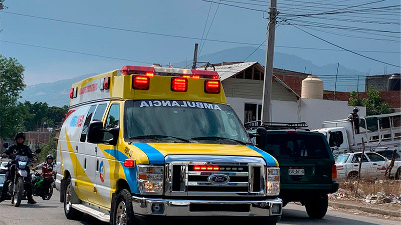 Muere mientras recibía atención médica tras ser atacado a balazos en Uruapan